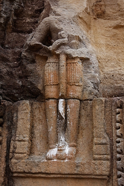 27-Prasat Ta Muen Thom-025